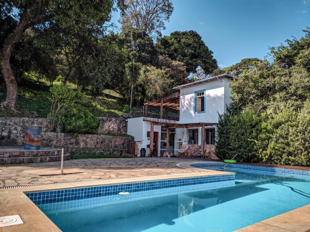 Albergue Del Mundo *